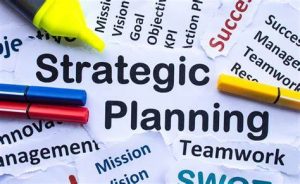 TRAINING ONLINE PLANNING AND DESIGNING TRAINING MATERIALS
