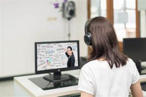 TRAINING ONLINE POWERFUL PERSONALITY FOR DYNAMIC INTERPERSONAL COMMUNICATION